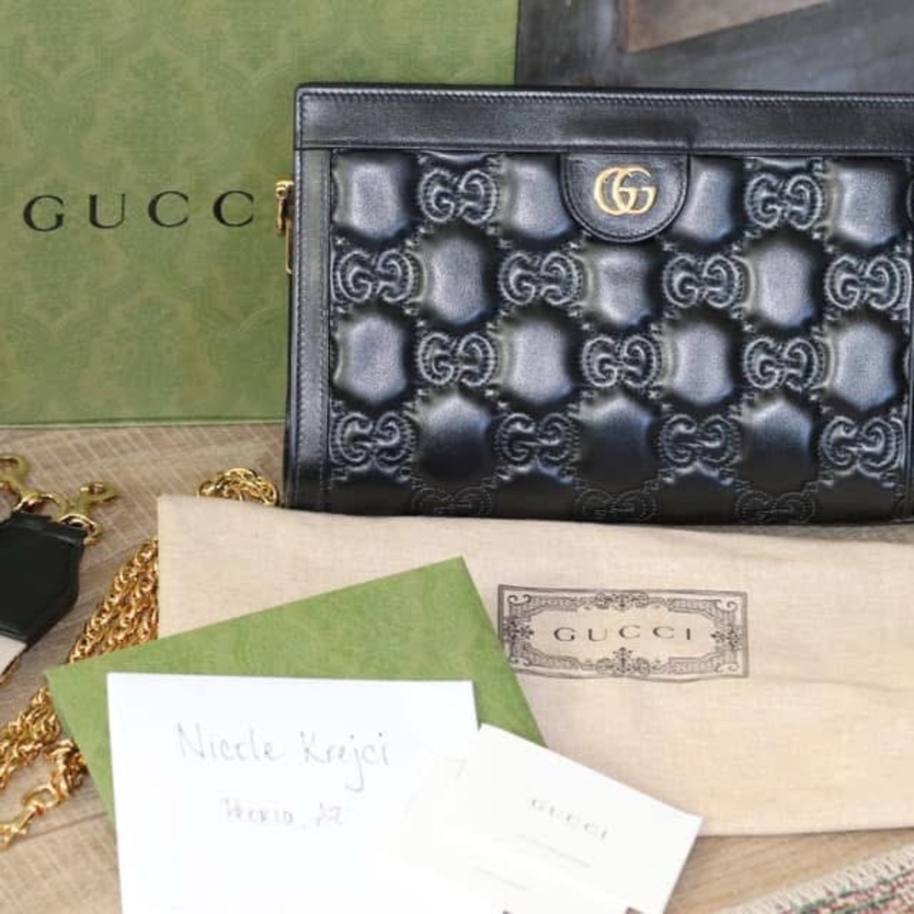 Gucci Black GG Matelasse Shoulder Bag